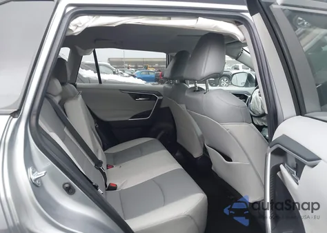 2023 Toyota Rav4 Xle Premium z USA, uszkodzony, nr VIN 2T3A1RFV7PC371222